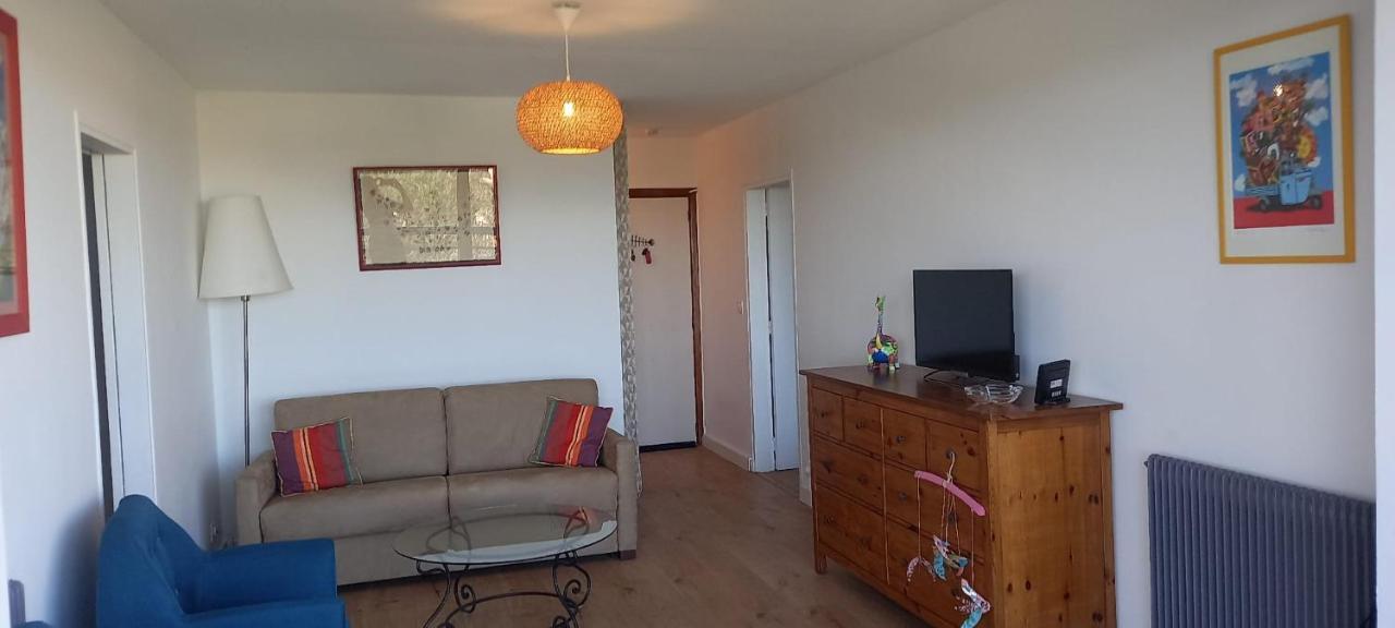 T3 Vue Sur Mer, Renove A Neuf, 4 A 6 Pers,65 M2-500 M De La