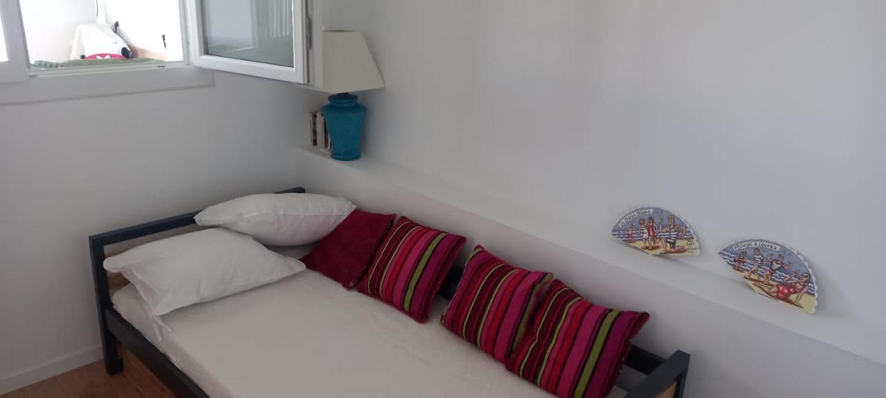 Apartment T3 Vue Sur Mer, Renove A Neuf, 4 A 6 Pers,65 M2-500 M De La